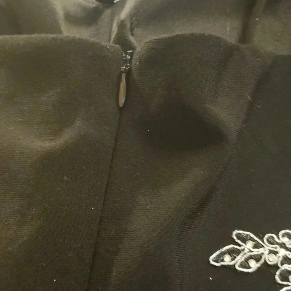 BLONDIE NIGHTS sheath dress - Picture 7 of 9